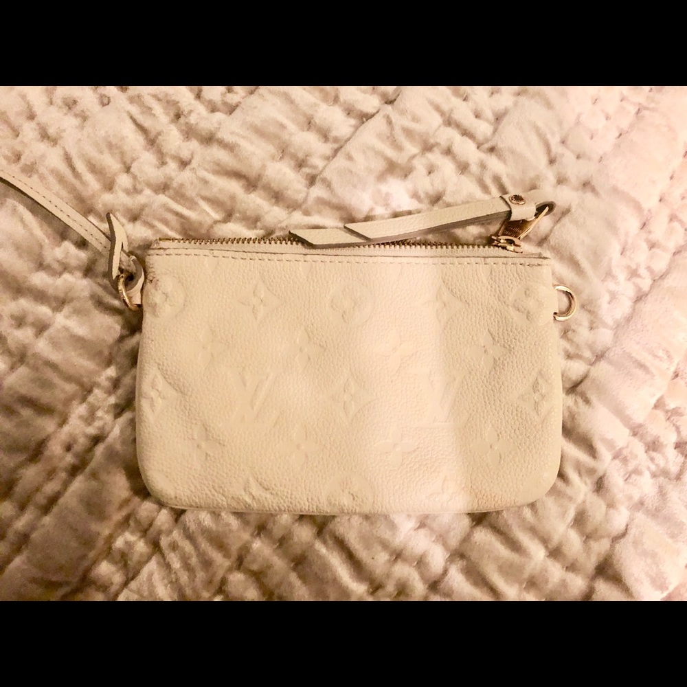 Louis Vuitton Pouchette